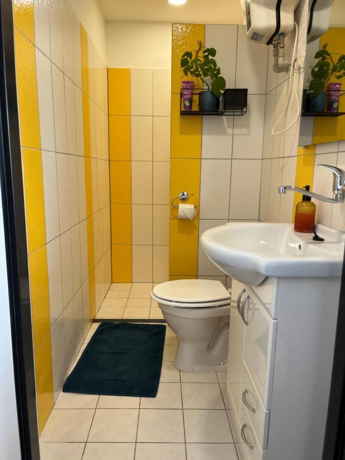 Monstera I Apartment โคลีน ภายนอก รูปภาพ